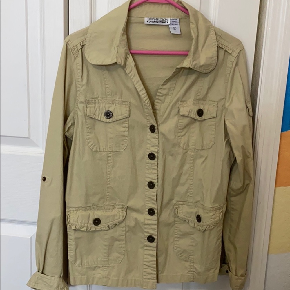 Light weight jacket
